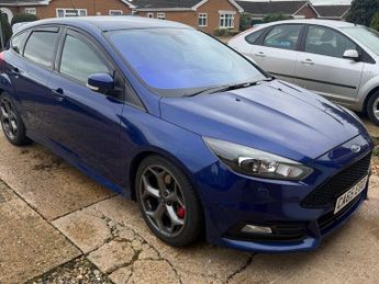 Ford Focus 2.0 TDCi ST-3 Euro 6 (s/s) 5dr