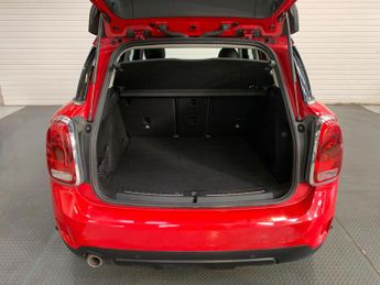 MINI Countryman 1.5 10kWh Cooper SE Exclusive Auto ALL4 Euro 6 (s/s) 5dr