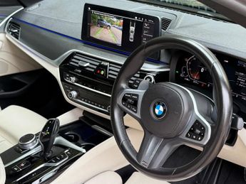 BMW 5 Series 2.0 520d MHT M Sport Steptronic xDrive Euro 6 (s/s) 4dr