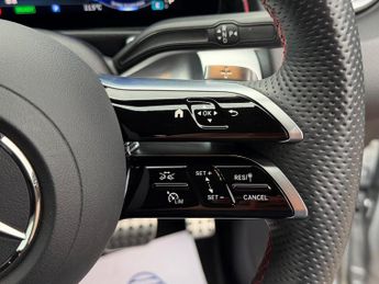 Mercedes-Benz EQB EQB 250+ 70.5kWh AMG Line (Executive) Auto 5dr
