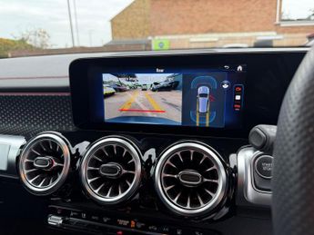 Mercedes-Benz EQB EQB 250+ 70.5kWh AMG Line (Executive) Auto 5dr