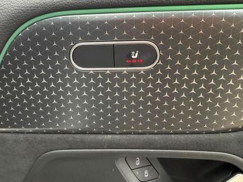 Mercedes-Benz EQB EQB 250+ 70.5kWh AMG Line (Executive) Auto 5dr