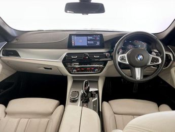 BMW 5 Series 3.0 530d M Sport Auto xDrive Euro 6 (s/s) 4dr