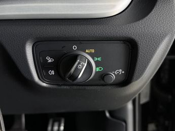 Audi A3 1.0 TFSI 30 S line S Tronic Euro 6 (s/s) 4dr