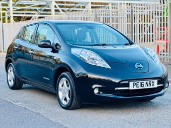 Nissan Leaf 30kWh Acenta Auto 5dr