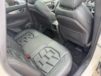 Nissan Qashqai 1.3 DIG-T Tekna+ DCT Auto Euro 6 (s/s) 5dr