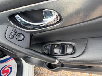 Nissan Qashqai 1.3 DIG-T Tekna+ DCT Auto Euro 6 (s/s) 5dr