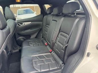 Nissan Qashqai 1.3 DIG-T Tekna+ DCT Auto Euro 6 (s/s) 5dr