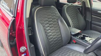 Ford Mondeo 2.0T EcoBoost Vignale Auto Euro 6 (s/s) 5dr