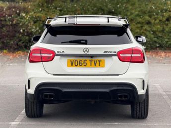 Mercedes-Benz GLA 2.1 GLA220d AMG Line (Premium) SUV 5dr Diesel 7G-DCT 4MATIC Euro