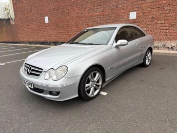 Mercedes-Benz CLK 2.1 CLK220 CDI Avantgarde 2dr
