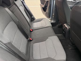 Volkswagen Passat 2.0 TDI BlueMotion Tech Highline DSG Euro 5 (s/s) 5dr