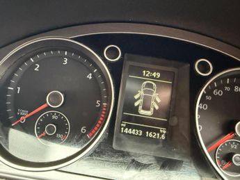 Volkswagen Passat 2.0 TDI BlueMotion Tech Highline DSG Euro 5 (s/s) 5dr