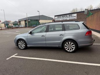 Volkswagen Passat 2.0 TDI BlueMotion Tech Highline DSG Euro 5 (s/s) 5dr