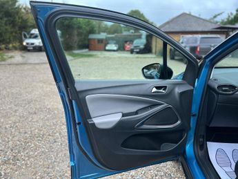 Vauxhall Crossland X 1.2 Turbo Elite Nav Auto Euro 6 (s/s) 5dr