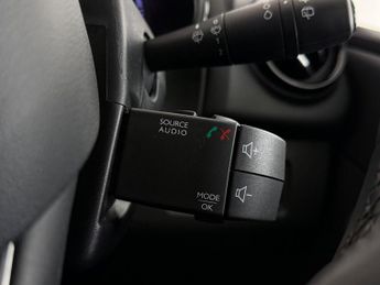 Renault Clio 1.5 dCi Iconic EDC Euro 6 (s/s) 5dr