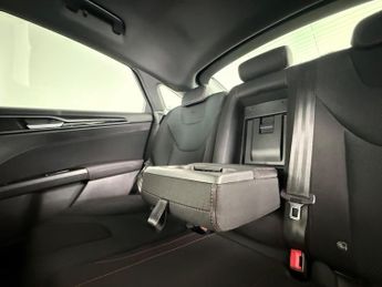 Ford Mondeo 2.0 TDCi ST-Line Powershift Euro 6 (s/s) 5dr