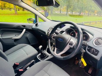 Ford Fiesta 1.25 Zetec 5dr