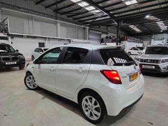 Toyota Yaris 1.5 VVT-h Sport E-CVT Euro 6 5dr