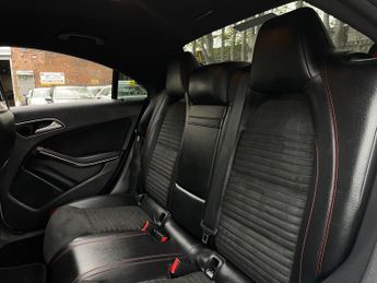 Mercedes-Benz CLA 2.1 CLA220 CDI AMG Sport Coupe 7G-DCT Euro 6 (s/s) 4dr