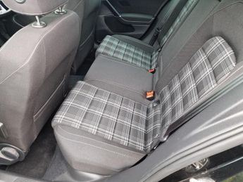 Volkswagen Golf 2.0 TDI BlueMotion Tech GTD DSG Euro 6 (s/s) 5dr