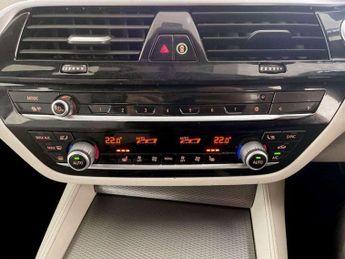 BMW 5 Series 2.0 530e 12kWh M Sport Auto xDrive Euro 6 (s/s) 4dr