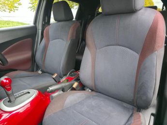 Nissan Juke 1.6 N-Connecta XTRON Euro 6 5dr