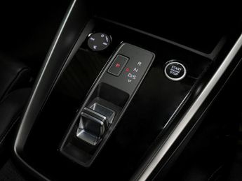 Audi A3 1.5 TFSI 35 S line Sportback 5dr Petrol S Tronic Euro 6 (s/s) (1