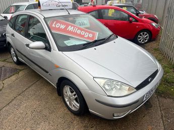 Ford Focus 1.6i 16v Zetec 5dr