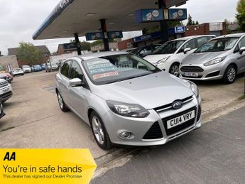 Ford Focus 1.6 Zetec Navigator Powershift Euro 5 5dr