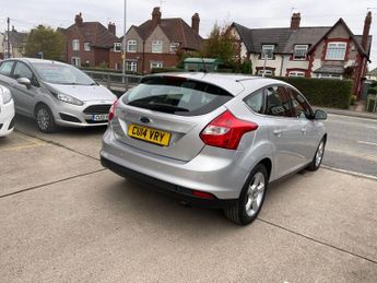 Ford Focus 1.6 Zetec Navigator Powershift Euro 5 5dr