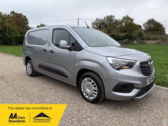Vauxhall Combo 1.5 Turbo D 2300 Sportive L2 H1 Euro 6 (s/s) 4dr