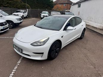 Tesla Model 3 Standard Range Plus Auto RWD 4dr
