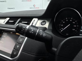 Land Rover Range Rover Evoque 2.0 TD4 SE Tech Auto 4WD Euro 6 (s/s) 5dr
