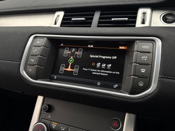 Land Rover Range Rover Evoque 2.0 TD4 SE Tech Auto 4WD Euro 6 (s/s) 5dr