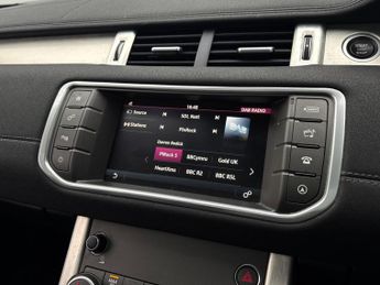 Land Rover Range Rover Evoque 2.0 TD4 SE Tech Auto 4WD Euro 6 (s/s) 5dr