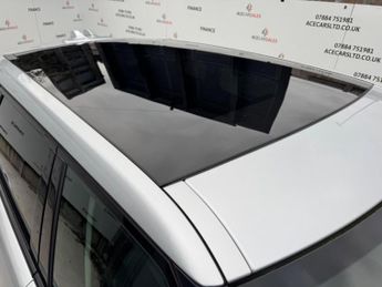 Land Rover Range Rover Evoque 2.0 TD4 SE Tech Auto 4WD Euro 6 (s/s) 5dr