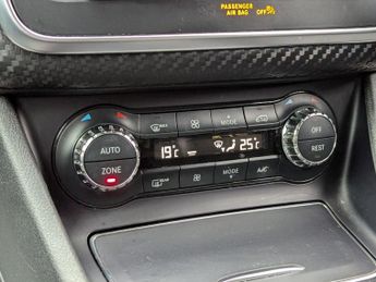 Mercedes-Benz A Class 2.1 A200d AMG Line (Premium) 7G-DCT Euro 6 (s/s) 5dr