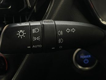 Suzuki Swace 1.8h SZ-T CVT Euro 6 (s/s) 5dr