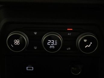 Dacia Jogger 1.6 Hybrid Extreme SE Auto Euro 6 (s/s) 5dr