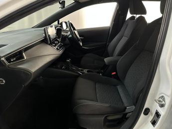 Toyota Corolla 1.8 VVT-h Icon Touring Sports CVT Euro 6 (s/s) 5dr
