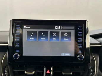 Toyota Corolla 1.8 VVT-h Icon Touring Sports CVT Euro 6 (s/s) 5dr