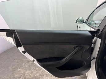 Tesla Model 3 Auto RWD 4dr