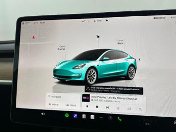 Tesla Model 3 Auto RWD 4dr