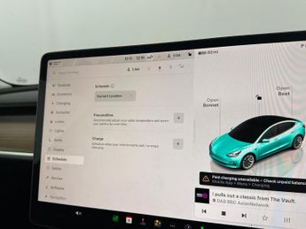 Tesla Model 3 Auto RWD 4dr