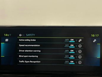 Peugeot E-2008 50kWh GT Auto 5dr (7kW Charger)