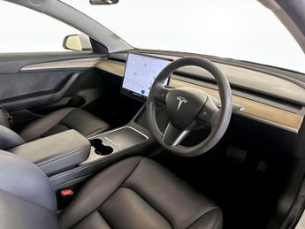 Tesla Model 3 Standard Range Plus Auto RWD 4dr