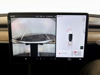 Tesla Model 3 Standard Range Plus Auto RWD 4dr