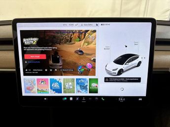 Tesla Model 3 Standard Range Plus Auto RWD 4dr