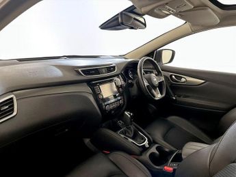 Nissan Qashqai 1.6 dCi Tekna XTRON Euro 6 (s/s) 5dr